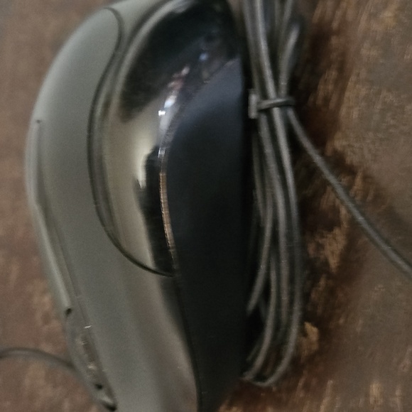 Computer Mouse - Corded - Generic - Picture 4 of 5